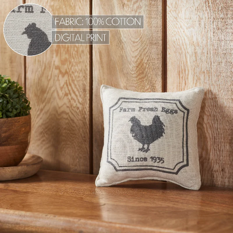 Cotton Pillows for Natural ComfortFinders Keepers Chicken Silhouette Pillow 6x6