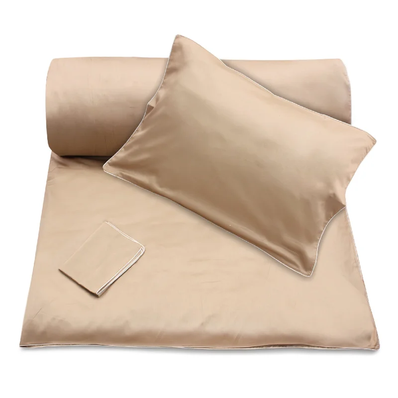 Organic cotton duvet covers for a chemical - free and eco - friendly optionBeige Duvet with Off-white Piping + Pillowcases (600 TC)