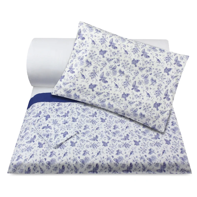 Duvet covers that work well with memory - foam mattresses for added comfortBlue Robins Duvet + Pillowcases