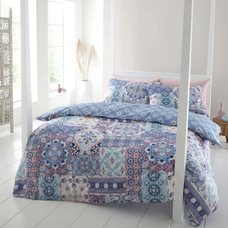 Thermal - regulating duvet covers to keep you warm in winter and cool in summerBoho Patchwork Duvet Cover Set