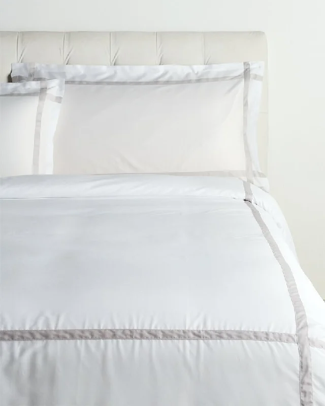 Light - blocking duvet covers for a better sleep during the dayDea Italian Linens Sinfonia Toscana Carlo Insert Duvet Set