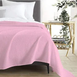 Mohair blankets with a unique sheen and softnessEgyptian Cotton Waffle Blanket Pink