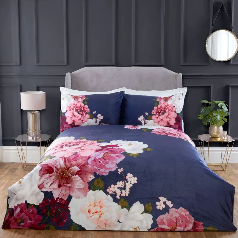 Snap - closure duvet covers for a quick and convenient way to open and closeEliza Bloom Navy Velvet Duvet Set