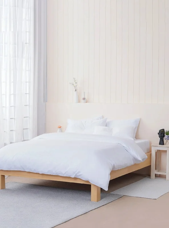 Light - blocking duvet covers for a better sleep during the dayElla Cotton - White Duvet Cover