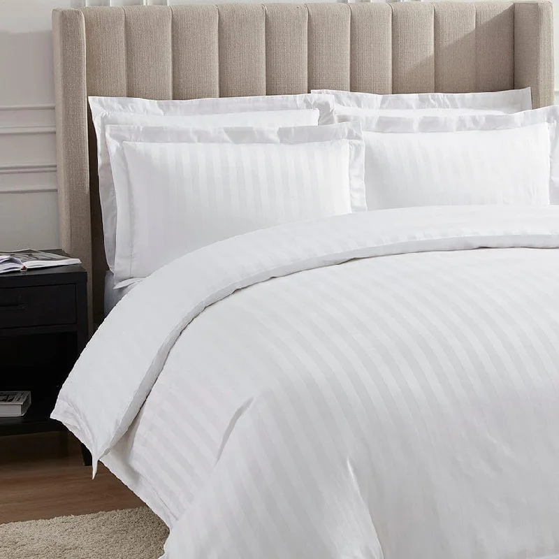 Thermal - regulating duvet covers to keep you warm in winter and cool in summerEpsom 400 Thread Count Duvet Cover - White