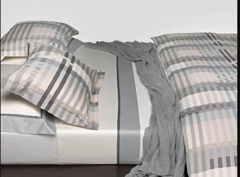 Abstract - designed duvet covers to add an artistic flair to the bedroomDUVET COVER SET / FILADELPHIA