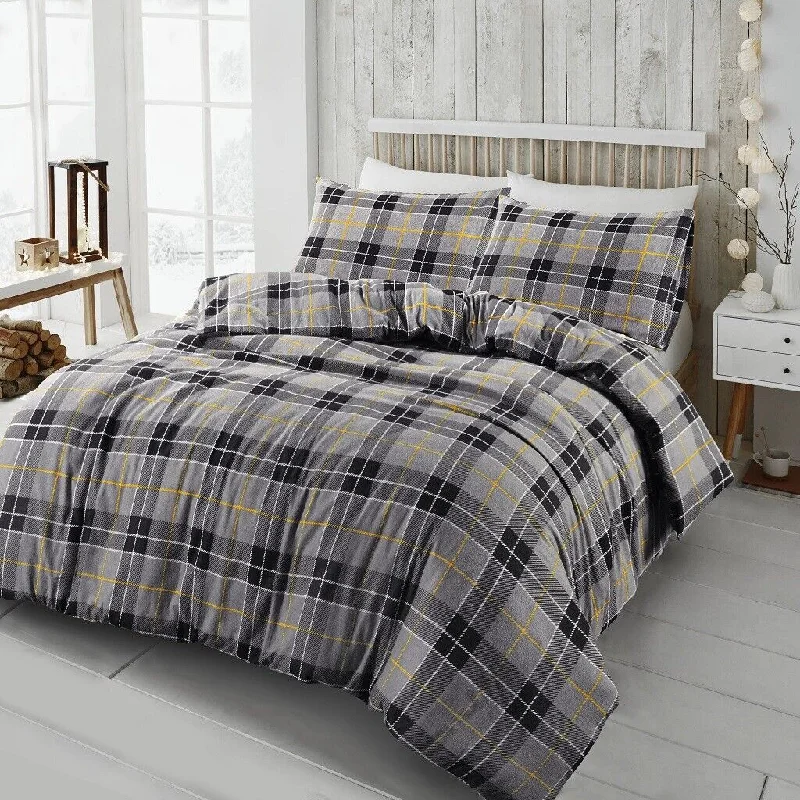 Value - for - money duvet covers that offer great quality at a reasonable priceFlannelette Tartan Thermal 100% Brushed Cotton Quilt Duvet Cover Cosy Bed Set