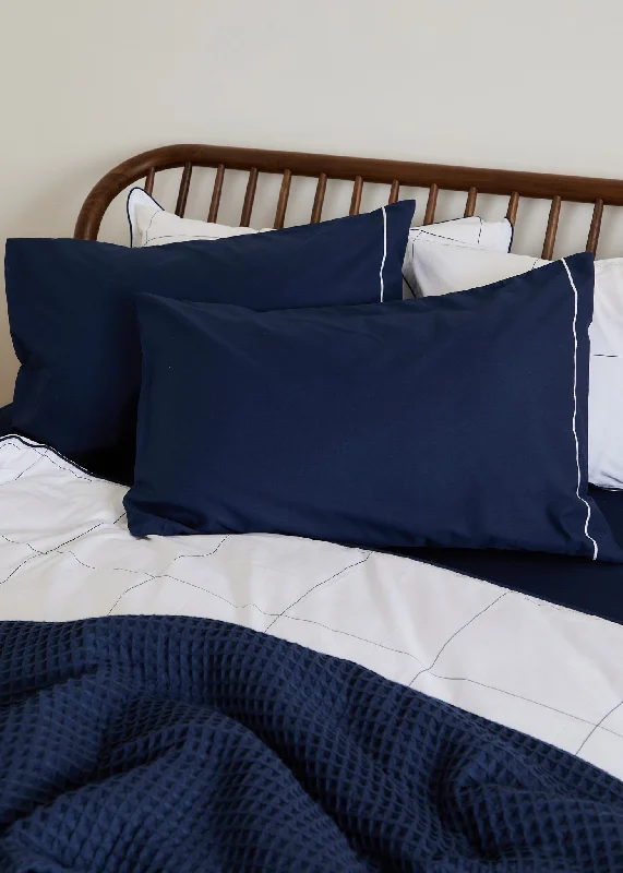 Mohair blankets with a unique sheen and softnessFoxford Navy Pillowcase Set