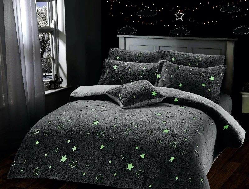 High - end luxury duvet covers for a top - tier sleep experienceGlow In The Dark Teddy Fleece Duvet Cover Set