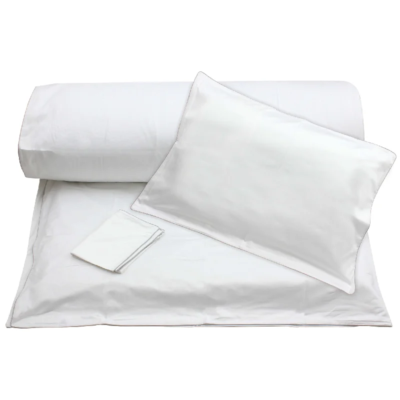 Duvet covers to pair with down comforters for maximum warmthWhite Duvet with Grey Piping + Pillowcases (600 TC)