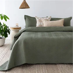 Microfiber blankets that are durable and easy to care forHerringbone Moss Coverlet