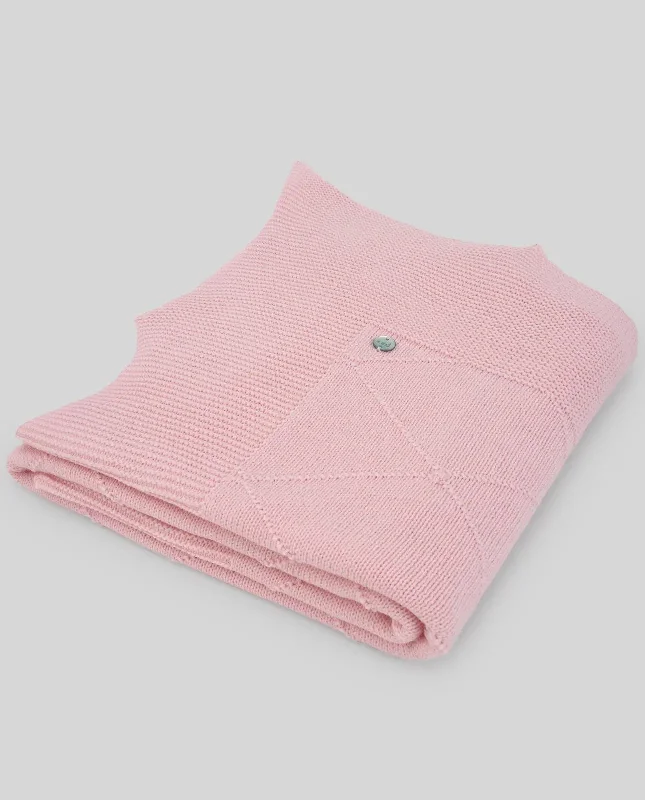 Fleece blankets for a cozy and plush textureGirls knitted shawl in chalk pink