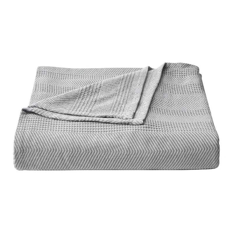 Silk blankets with a smooth and elegant touchNautica Chevron Grey Twin Blanket