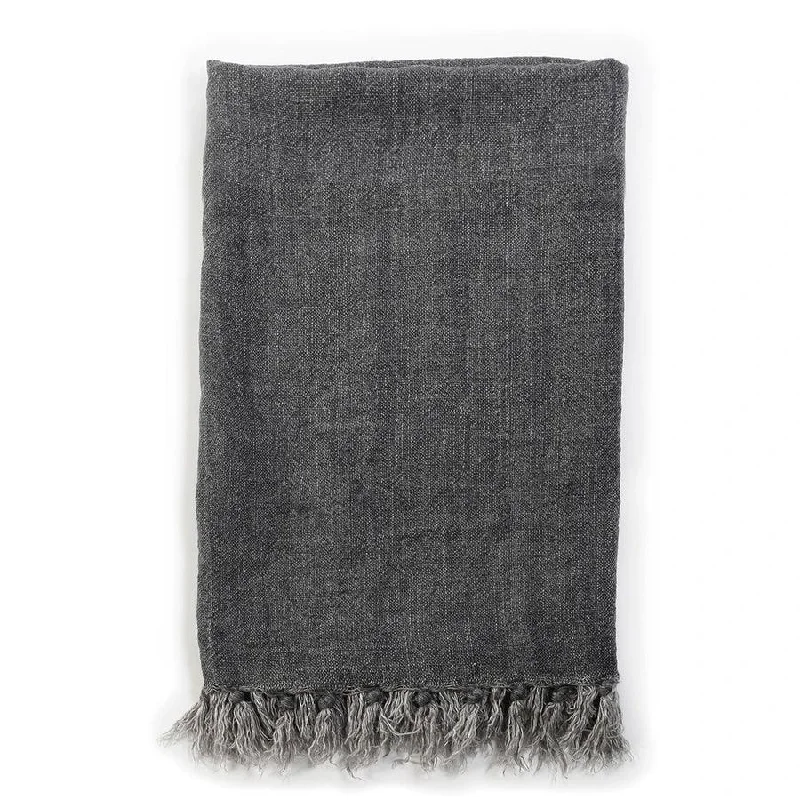 Linen blankets with a rustic and textured lookPom Pom at Home Montauk Blanket - Charcoal