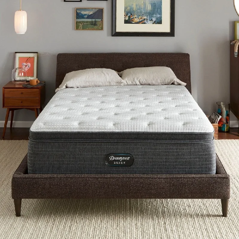 King - size mattresses for spacious master bedroomsBeautyrest Silver BRS900-C 16-inch Medium Pillow Top Mattress