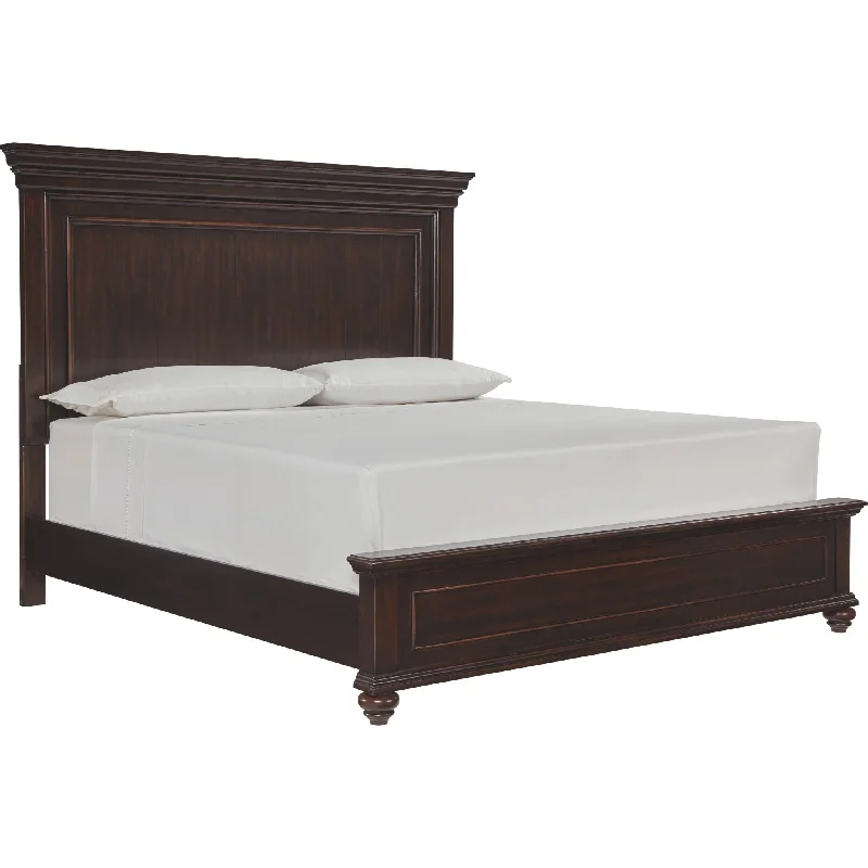 Natural latex and organic cotton blend mattressesBrynhurst 3 Piece Queen Panel Bed - Dark Brown