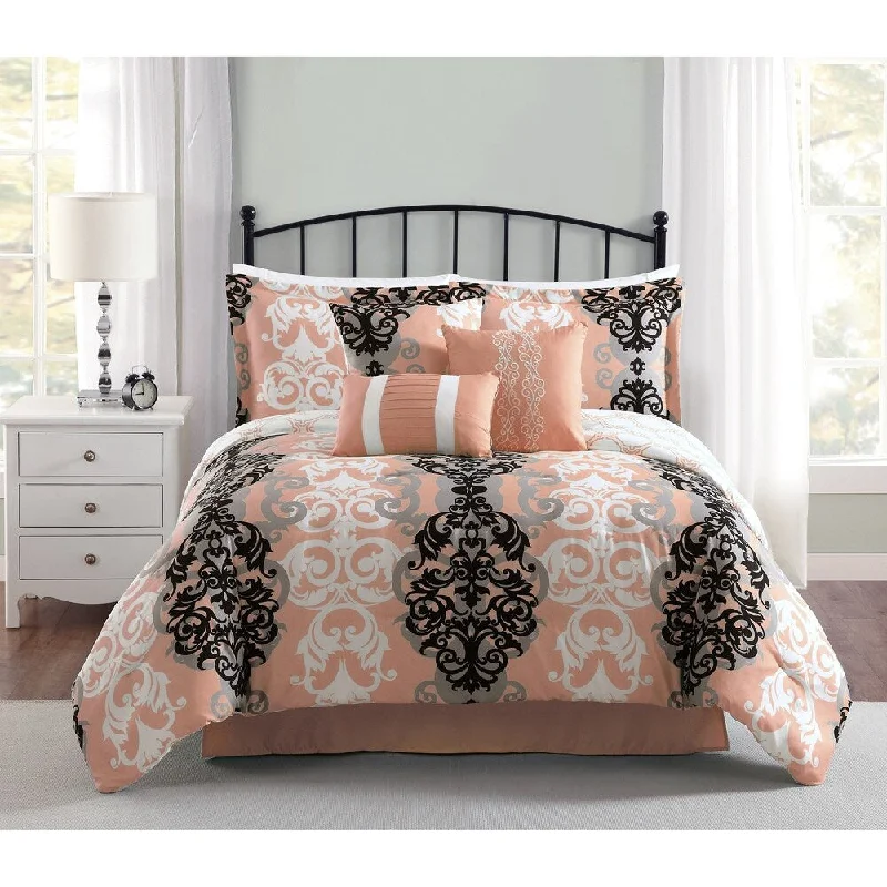 King - size comforters to fit large king - sized beds perfectlyCarmela Home Downton 7-Piece Reversible Comforter Set