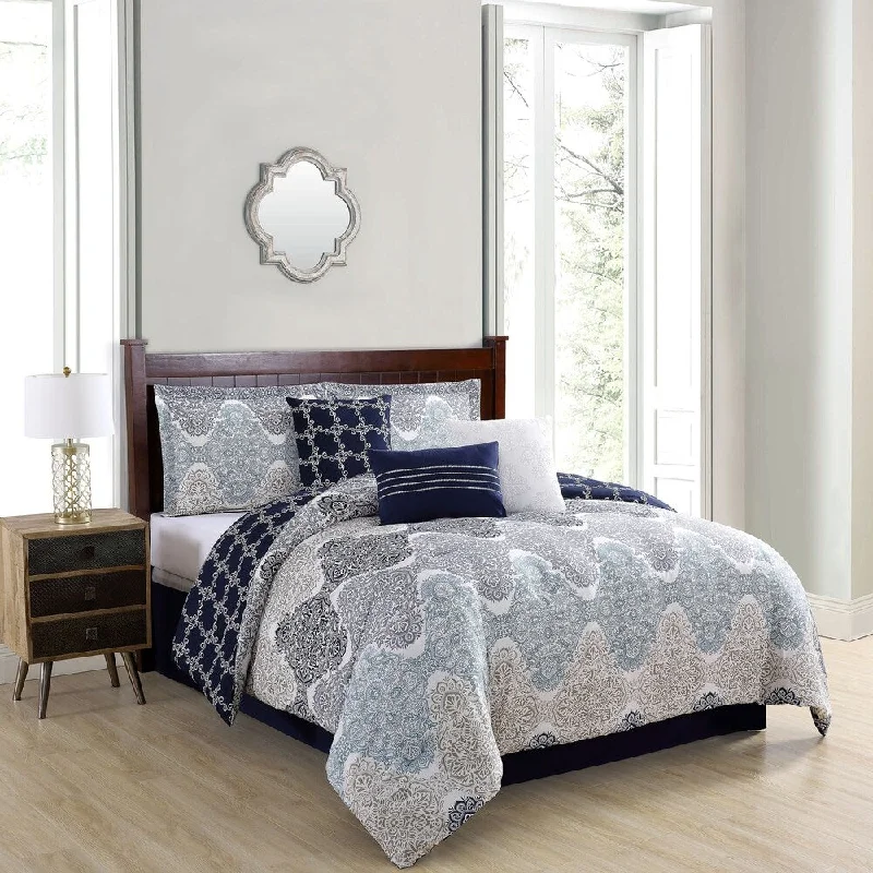 Goose down comforters known for their superior quality and insulationCaspian 7-Piece Comforter Set