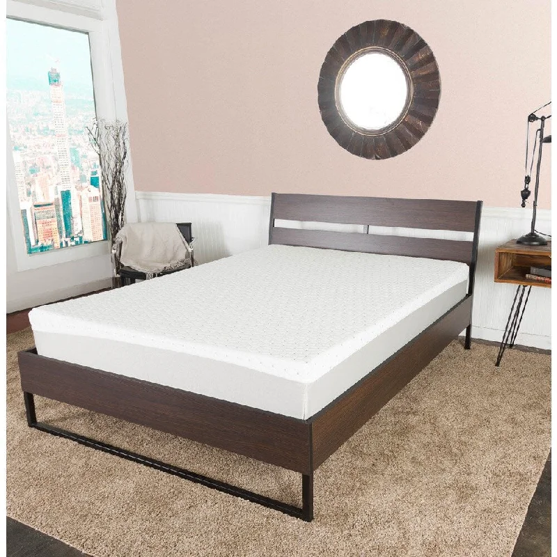 King - size mattresses for spacious master bedroomsIcon Sleep by Somette 10 inch Cal King-size Gel Memory Foam Mattress