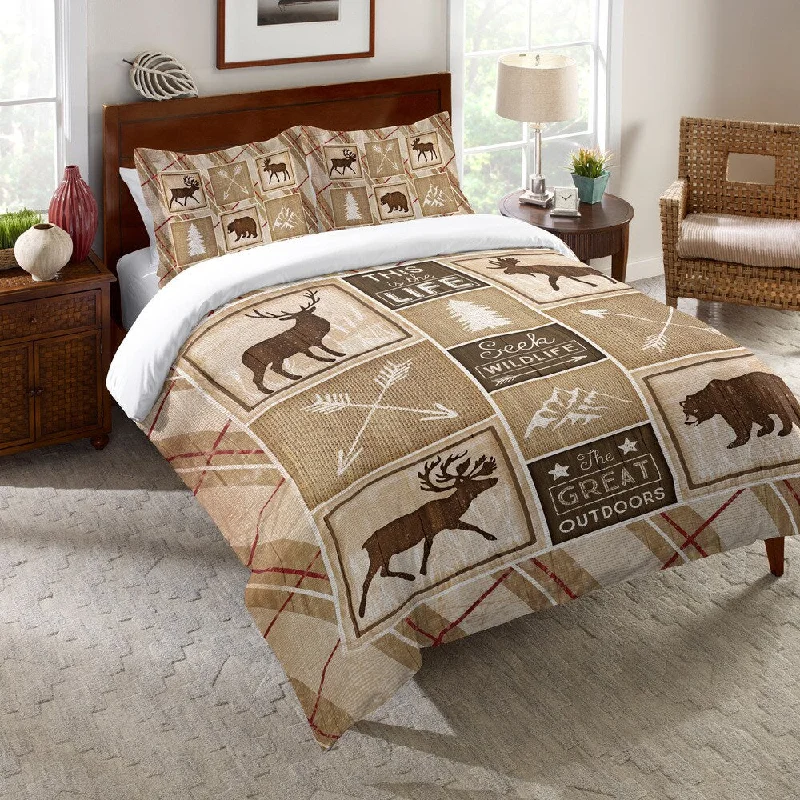 Latex - filled comforters with a bouncy texture and good supportLaural Home Rustic Cabin Comforter