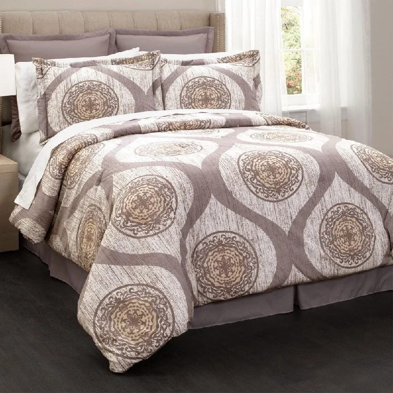 Silk - filled comforters for a luxurious and smooth touchLush Decor Mari Comforter 6-piece Set