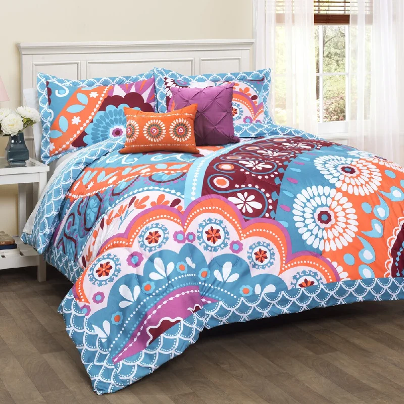 Duck down comforters with a softer feel and good warmth retentionLush Decor Maya 5-piece Comforter Set