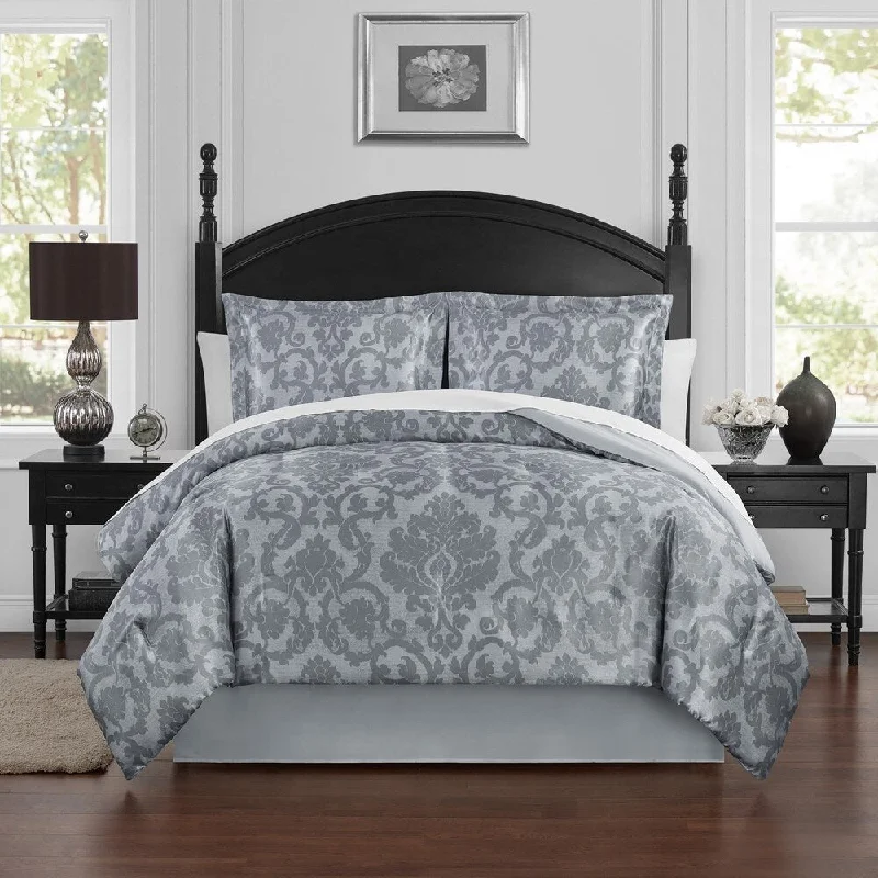 Goose down comforters known for their superior quality and insulationMarquis By Waterford Rosemount 4PC Comforter Set