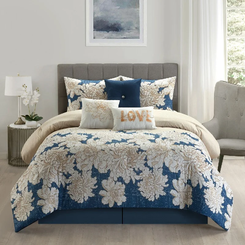 Duck down comforters with a softer feel and good warmth retentionNanshing Dorothy Floral Print 7 Piece Comforter Set