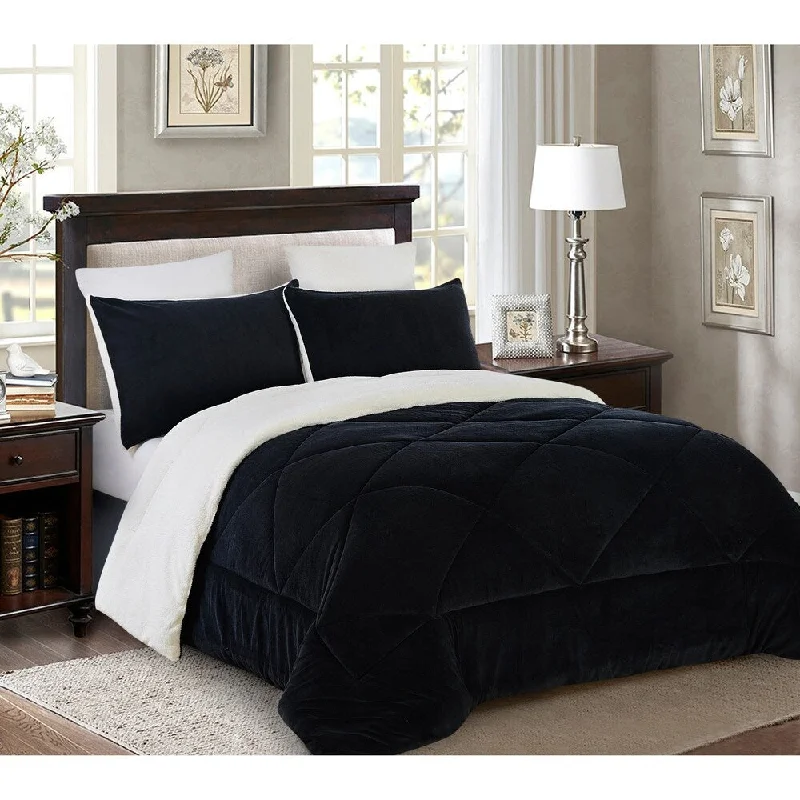 Queen - size comforters for standard queen - sized mattressesReversible 3 piece Fleece/Sherpa Down Alternative Comforter set - Full/Queen - Black