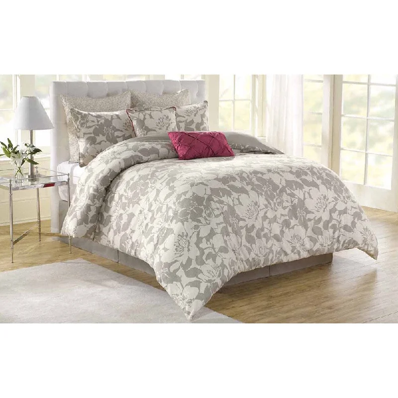 Goose down comforters known for their superior quality and insulationSoho New York Home Peony 8-piece Comforter Set