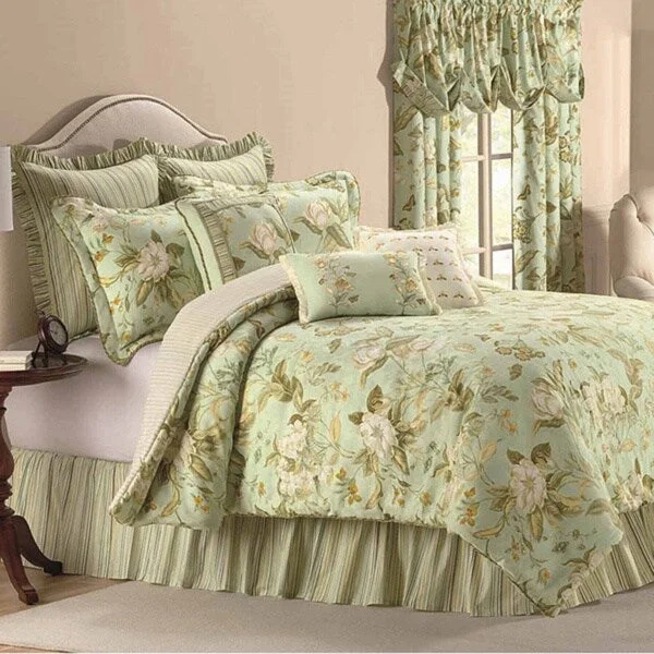 Down - filled comforters for supreme warmth and lightnessWilliamsburg Grandiflora 4-piece Comforter Set