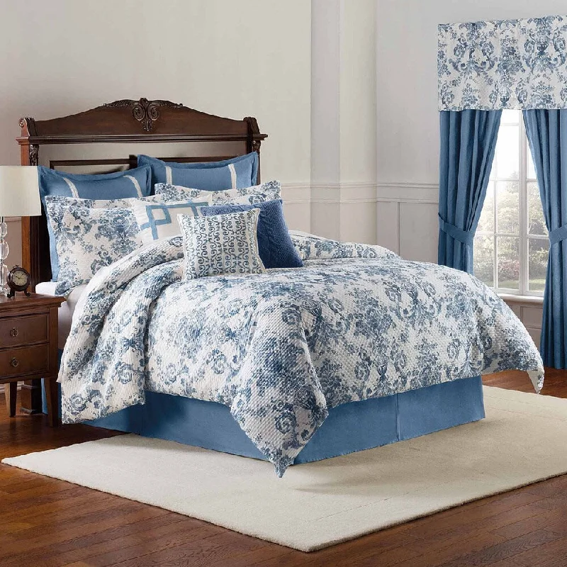 Silk - filled comforters for a luxurious and smooth touchWilliamsburg Randolph 4-piece Comforter Set